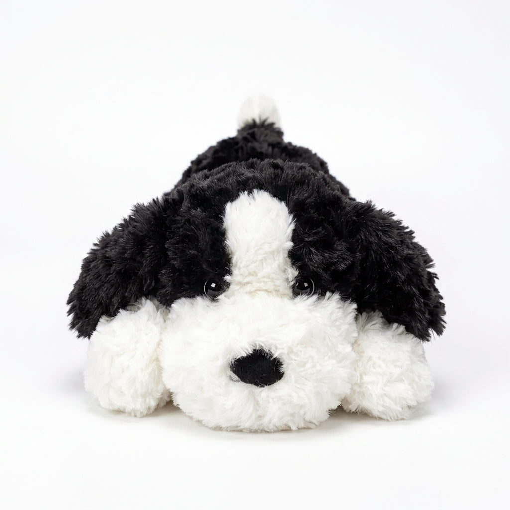 メルティアニマル 白黒犬 ぬいぐるみ まっすぐ見つめるつぶらな瞳と黒い垂れ耳が愛らしい正面ねそべり抱き枕ポーズ
